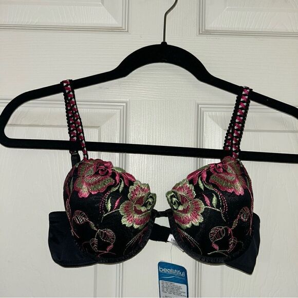 New, Beautiful Embroidered Lace Underwire Bra - Picture 1 of 8